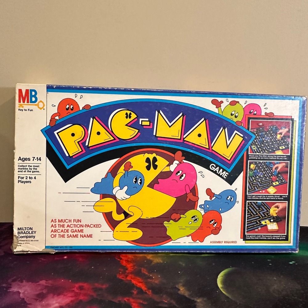 Vintage 1980 Pac-Man Board Game Milton Bradley missing few wite marbles